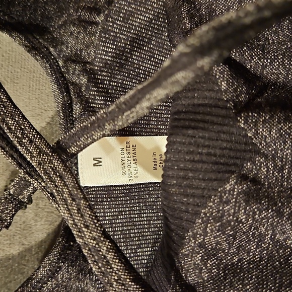 NWT OLCHEE Women’s Workout Set Seamless Yoga Leggings & Cross-Strap Sport Bra M - Picture 7 of 7